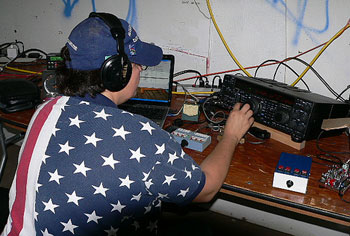 Why is WO1NDR hearing interference from the CW station?